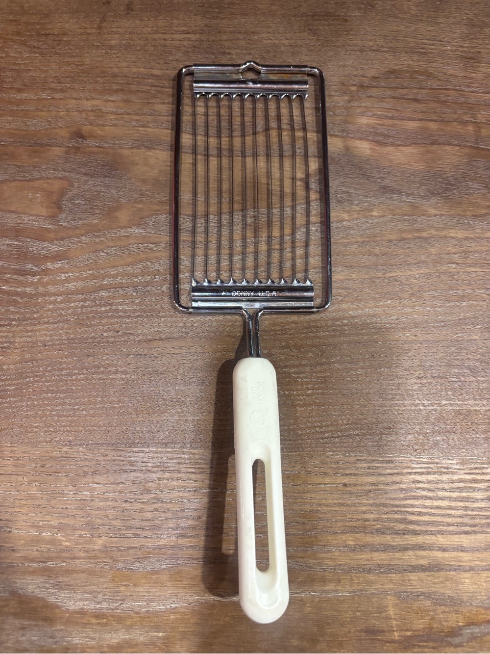 Vintage Bonny handheld wire slicer